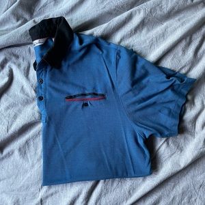 Travis Matthew polo - royal blue/black/red